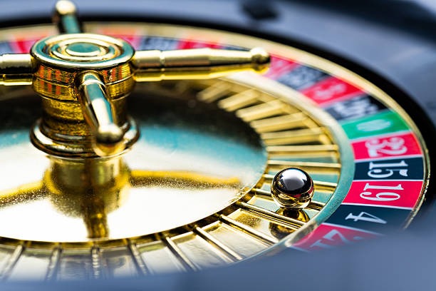 istana 189 mobile app interface showing live casino and sportsbook sections